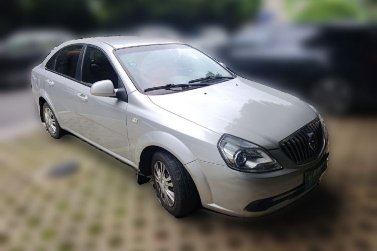 Used Buick Excelle 2015 1.5L Automatic Classic Model Front Right 45 Deg