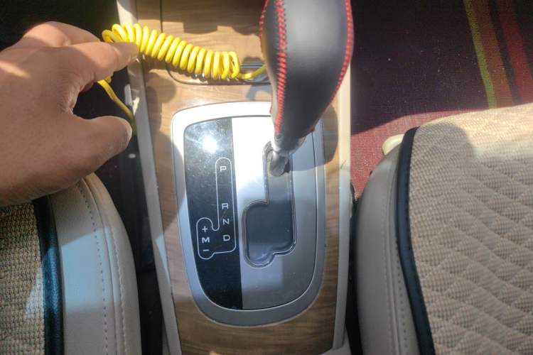 Used Buick Excelle 2015 1.5L Automatic Classic Model Gear Lever