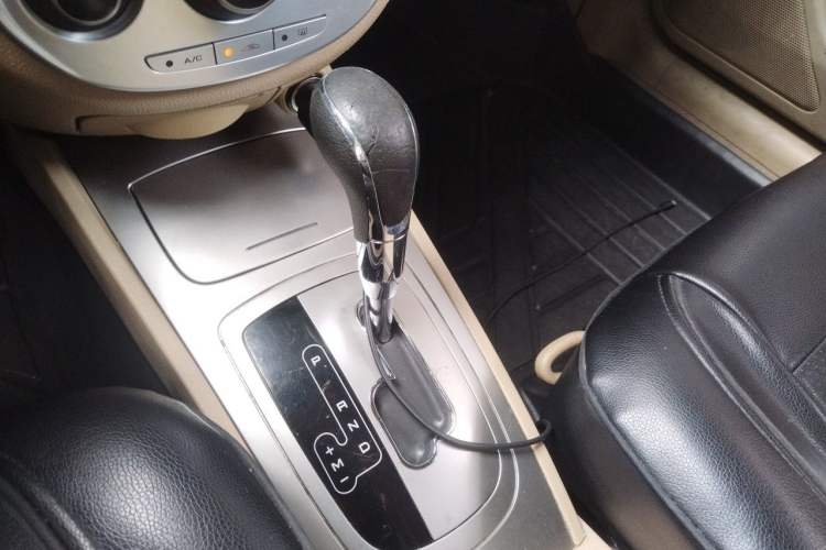 Used Buick Excelle 2015 1.5L Automatic Classic Model Gear Lever