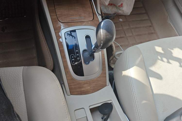 Used Buick Excelle 2015 1.5L Automatic Classic Model Gear Lever
