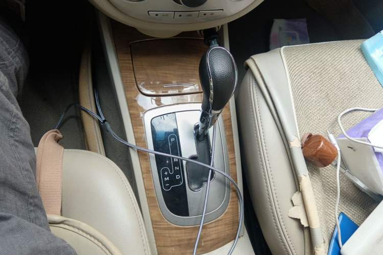 Used Buick Excelle 2015 1.5L Automatic Classic Model Gear Lever