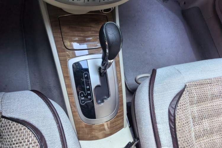 Used Buick Excelle 2015 1.5L Automatic Classic Model Gear Lever