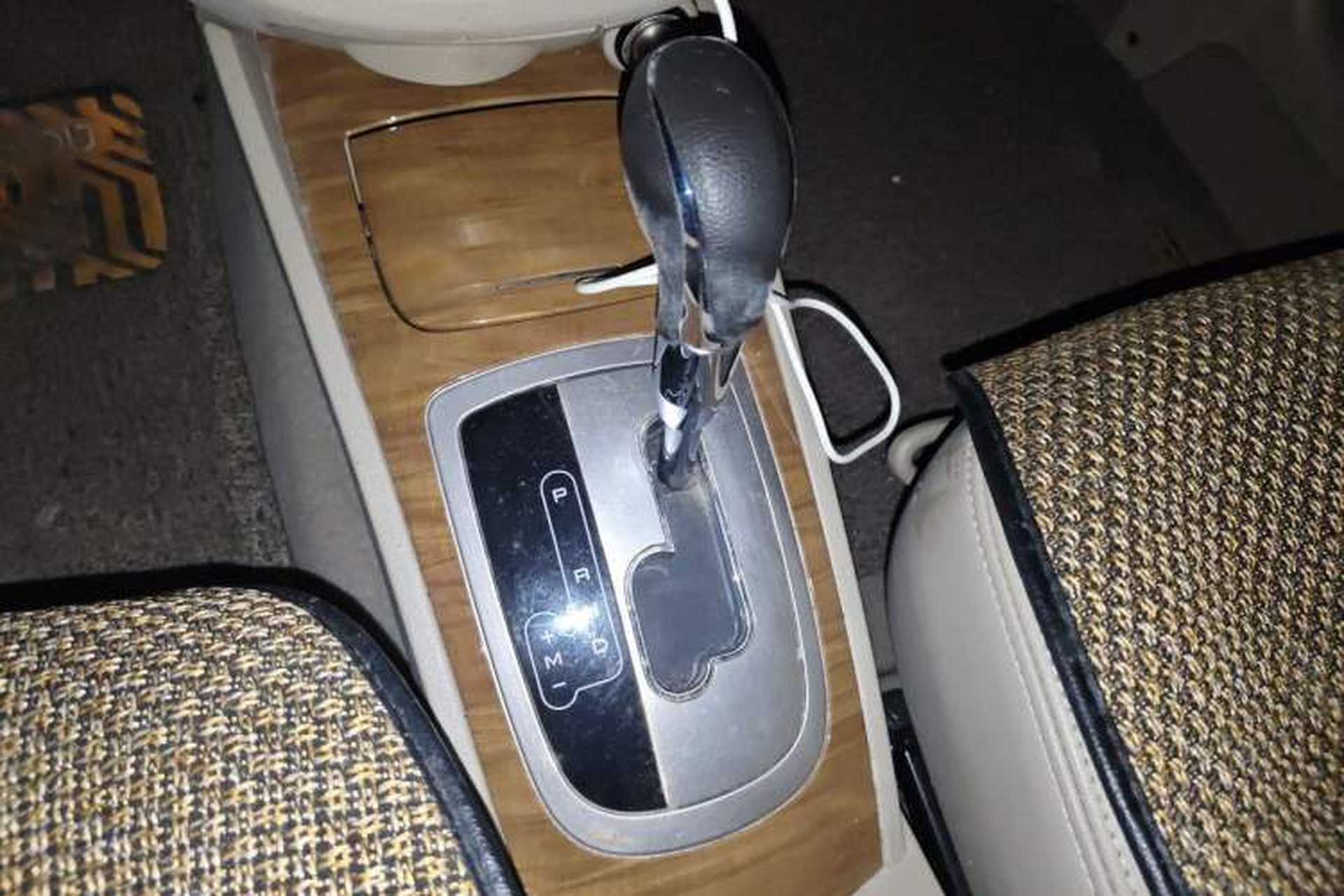 Used Buick Excelle 2015 1.5L Automatic Classic Model Gear Lever