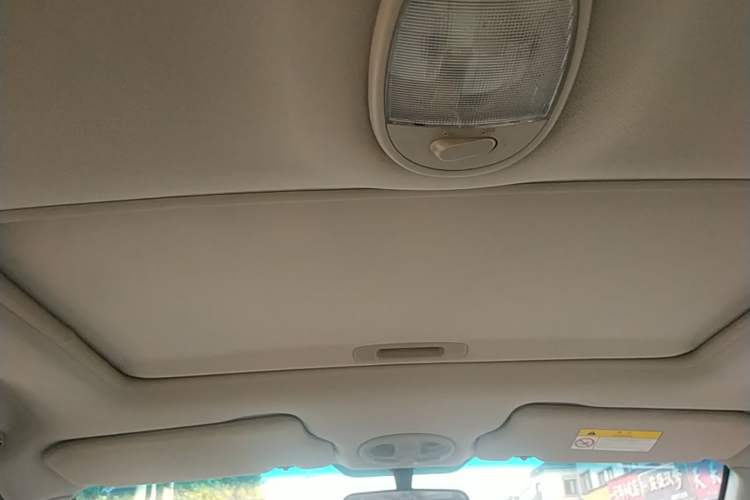Used Buick Excelle 2015 1.5L Manual Classic Trim Headliner