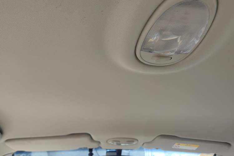Used Buick Excelle 2015 1.5L Automatic Classic Model Headliner