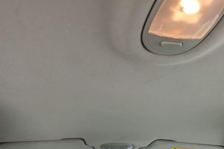 Used Buick Excelle 2015 1.5L Automatic Classic Model Headliner