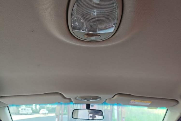 Used Buick Excelle 2015 1.5L Automatic Classic Model Headliner