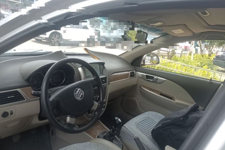 Used Buick Excelle 2015 1.5L Manual Classic Trim Headliner