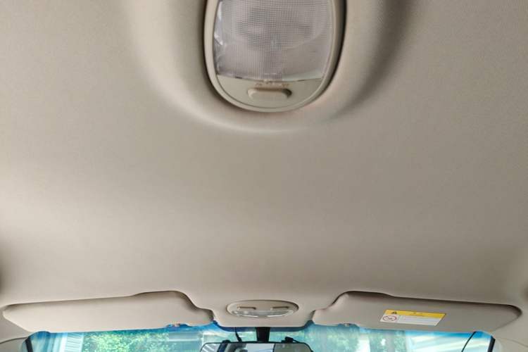 Used Buick Excelle 2015 1.5L Automatic Classic Model Headliner