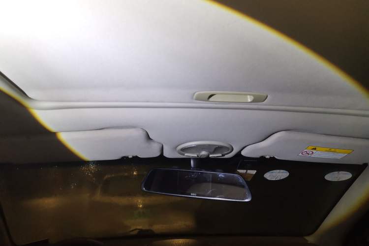 Used Buick Excelle 2015 1.5L Manual Classic Trim Headliner