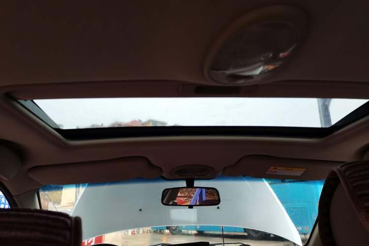 Used Buick Excelle 2015 1.5L Manual Classic Trim Headliner