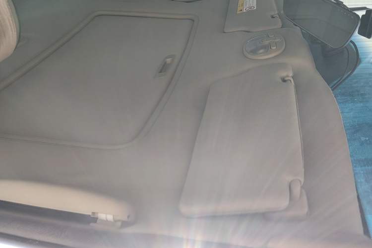 Used Buick Excelle 2015 1.5L Manual Classic Trim Headliner