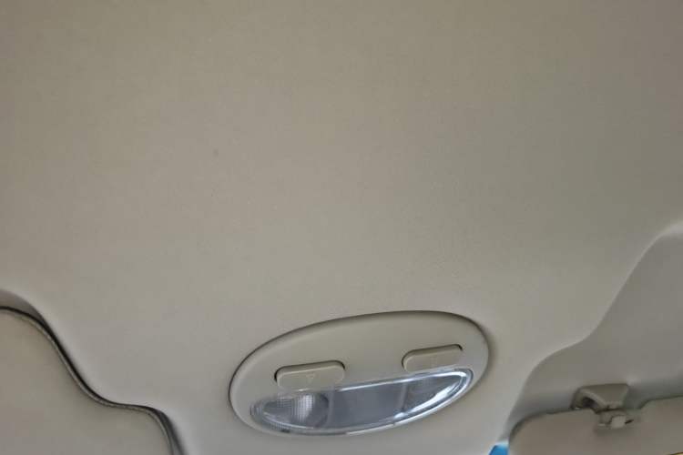 Used Buick Excelle 2015 1.5L Automatic Classic Model Headliner