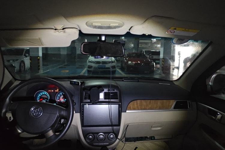 Used Buick Excelle 2015 1.5L Automatic Classic Model Headliner