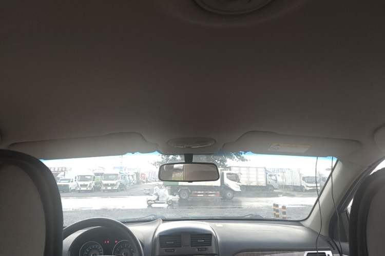 Used Buick Excelle 2015 1.5L Automatic Classic Model Headliner
