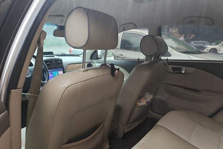 Used Buick Excelle 2015 1.5L Automatic Classic Model Headliner