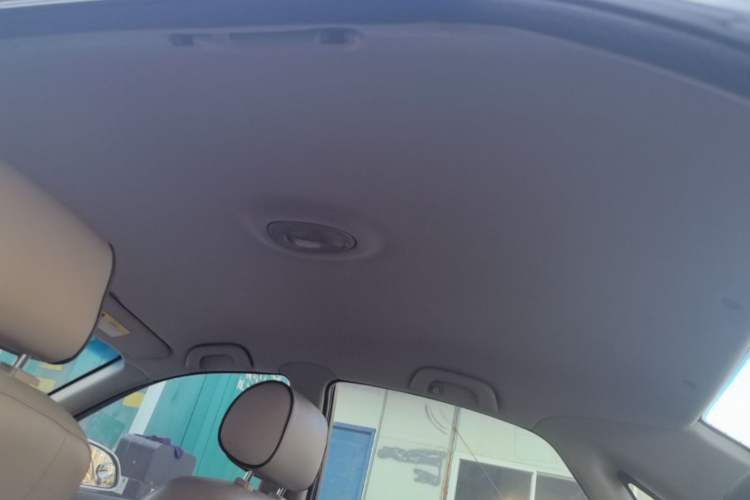 Used Buick Excelle 2015 1.5L Automatic Classic Model Headliner