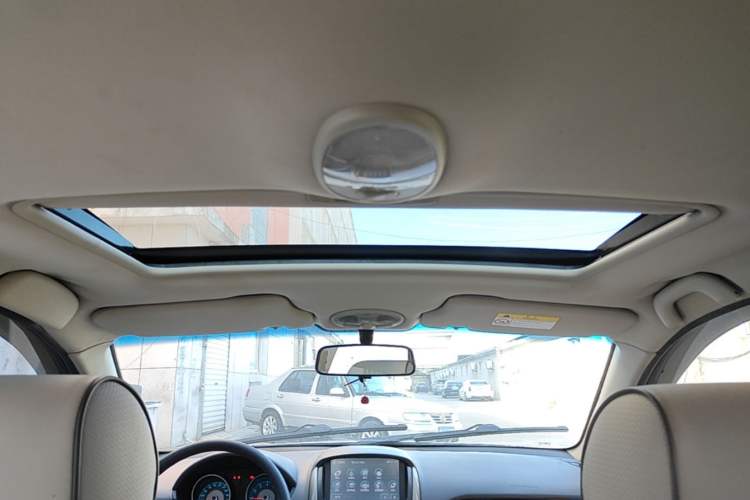 Used Buick Excelle 2015 1.5L Manual Classic Trim Headliner