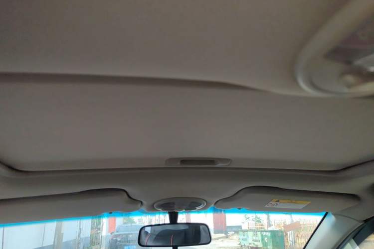 Used Buick Excelle 2015 1.5L Manual Classic Trim Headliner