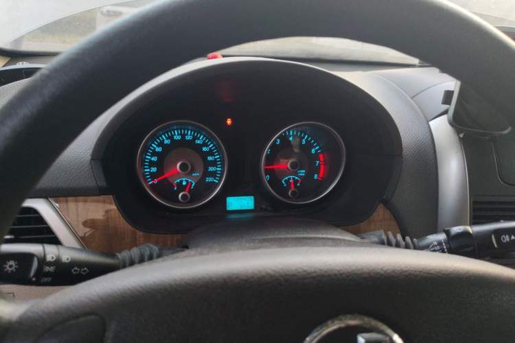 Used Buick Excelle 2015 1.5L Automatic Classic Model Instrument Cluster