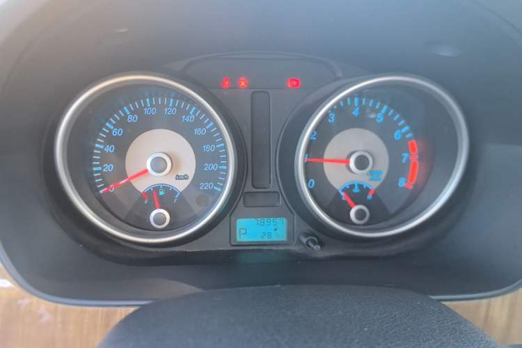 Used Buick Excelle 2015 1.5L Automatic Classic Model Instrument Cluster
