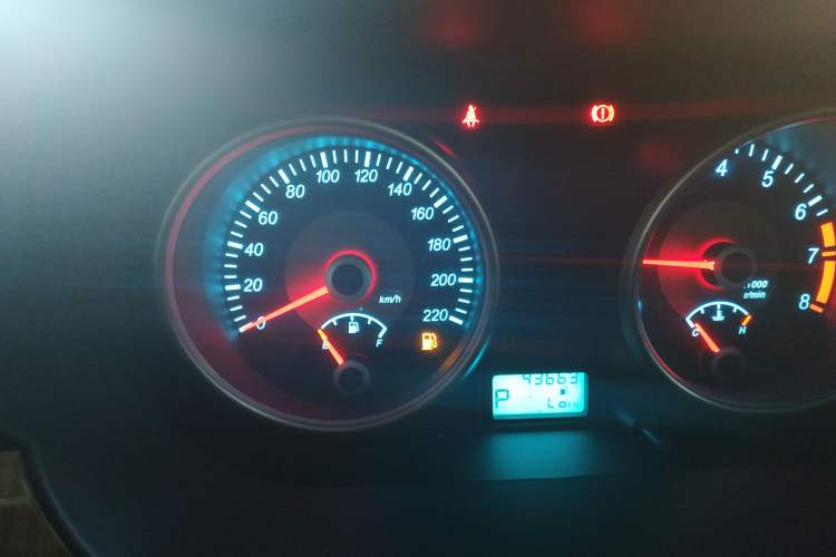 Used Buick Excelle 2015 1.5L Automatic Classic Model Instrument Cluster