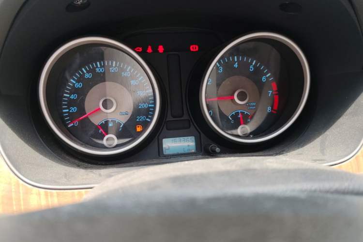 Used Buick Excelle 2015 1.5L Automatic Classic Model Instrument Cluster