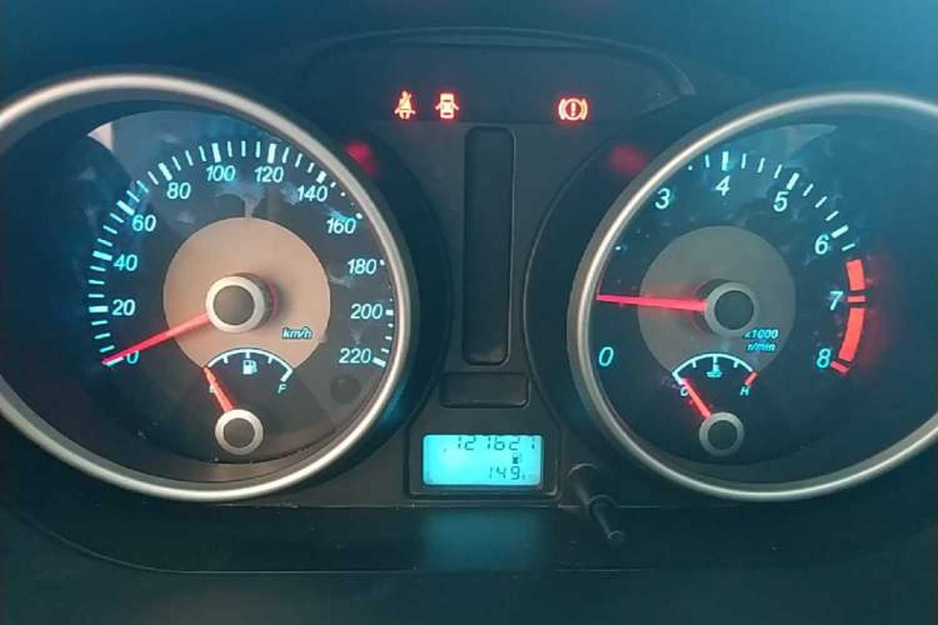 Used Buick Excelle 2015 1.5L Manual Classic Trim Instrument Cluster