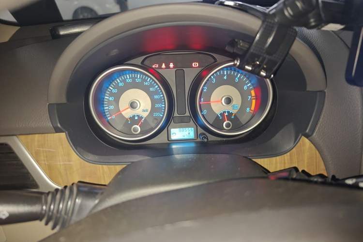 Used Buick Excelle 2015 1.5L Automatic Classic Model Instrument Cluster