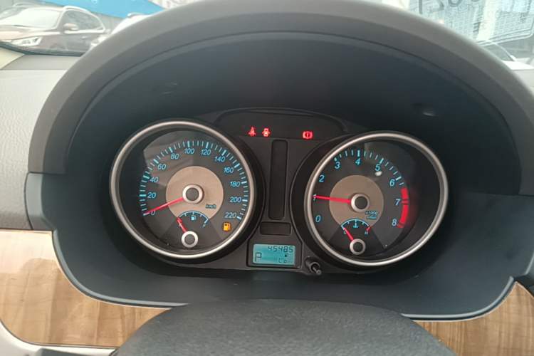 Used Buick Excelle 2015 1.5L Automatic Classic Model Instrument Cluster