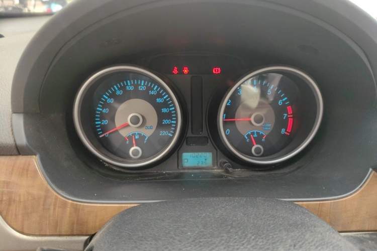 Used Buick Excelle 2015 1.5L Automatic Classic Model Instrument Cluster