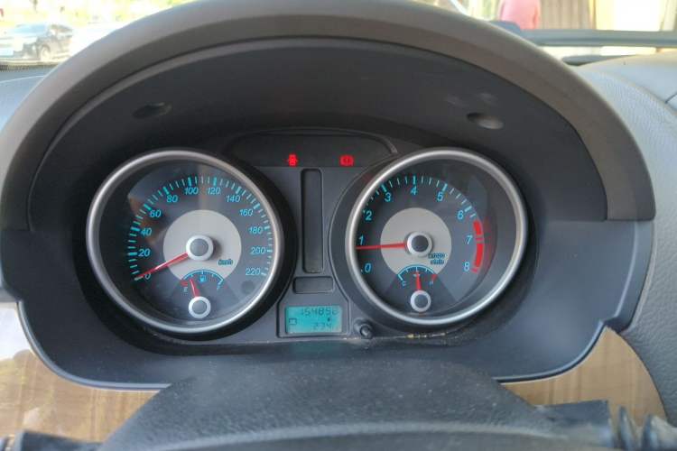Used Buick Excelle 2015 1.5L Automatic Classic Model Instrument Cluster