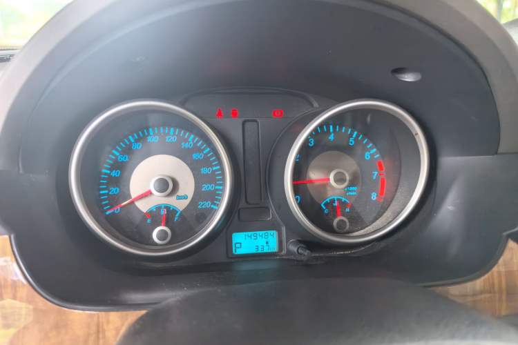Used Buick Excelle 2015 1.5L Automatic Classic Model Instrument Cluster
