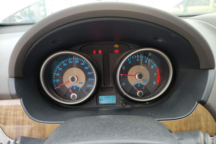 Used Buick Excelle 2015 1.5L Automatic Classic Model Instrument Cluster