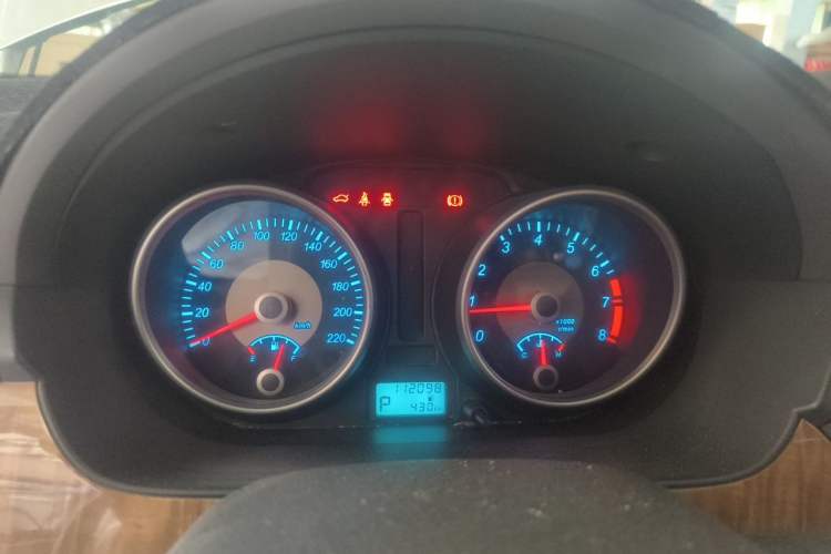 Used Buick Excelle 2015 1.5L Automatic Classic Model Instrument Cluster