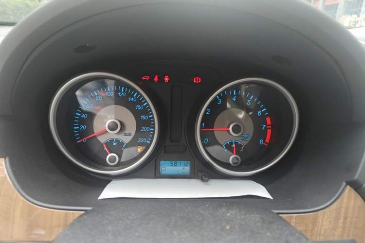 Used Buick Excelle 2015 1.5L Automatic Classic Model Instrument Cluster