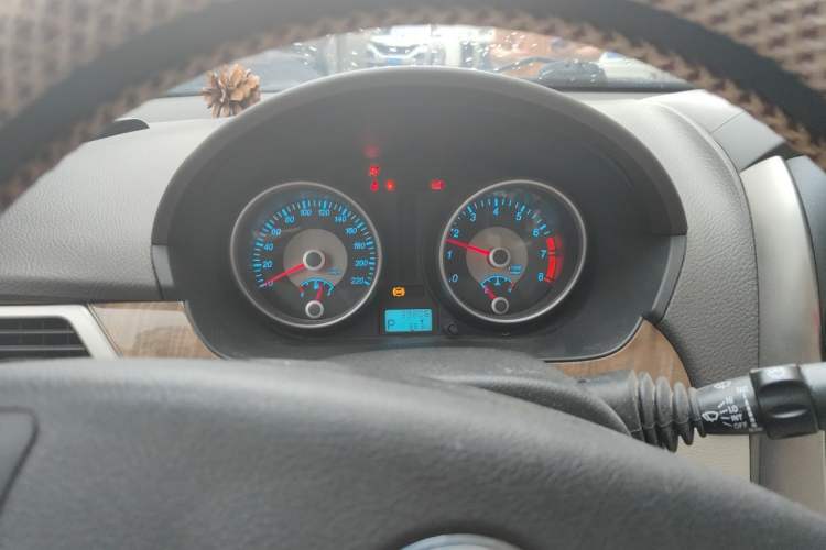 Used Buick Excelle 2015 1.5L Automatic Classic Model Instrument Cluster