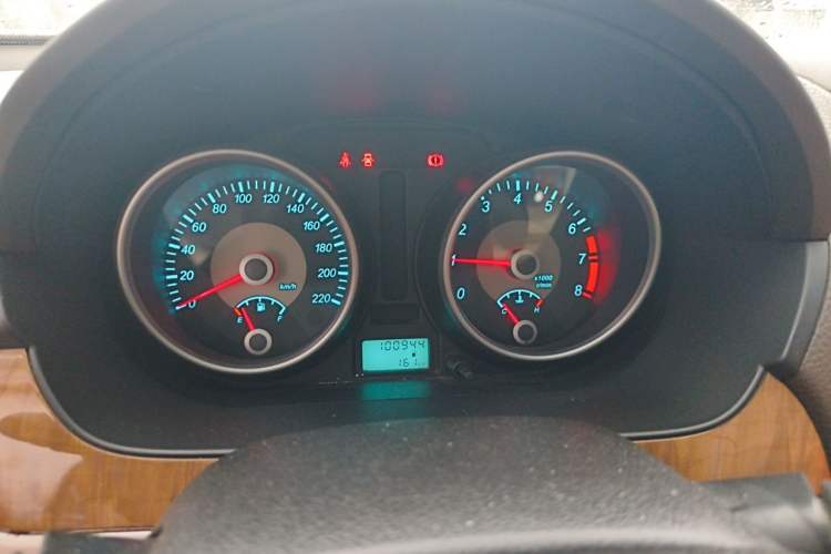 Used Buick Excelle 2015 1.5L Manual Luxury Model Instrument Cluster