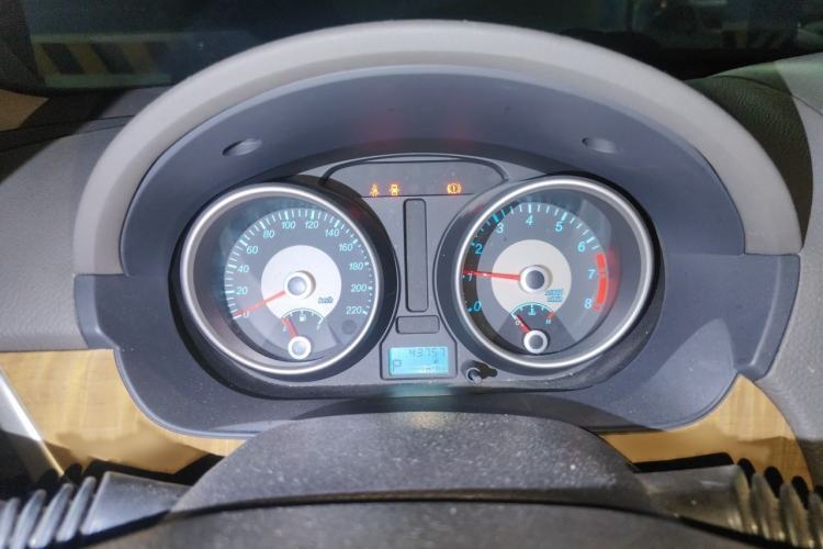 Used Buick Excelle 2015 1.5L Automatic Classic Model Instrument Cluster