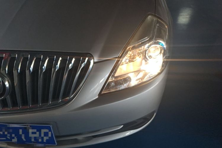 Used Buick Excelle 2015 1.5L Automatic Classic Model Left Front Headlight