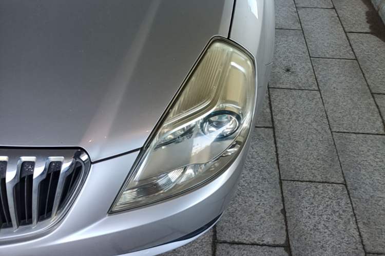 Used Buick Excelle 2015 1.5L Automatic Classic Model Left Front Headlight