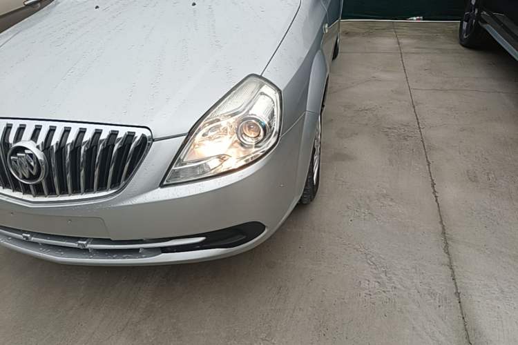 Used Buick Excelle 2015 1.5L Automatic Classic Model Left Front Headlight