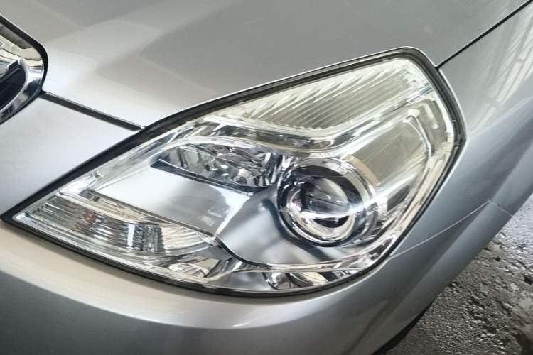 Used Buick Excelle 2015 1.5L Automatic Classic Model Left Front Headlight