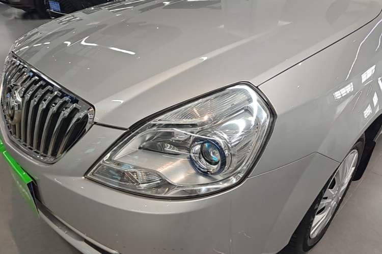 Used Buick Excelle 2015 1.5L Automatic Classic Model Left Front Headlight