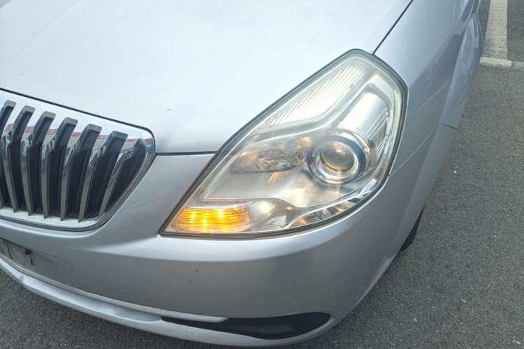 Used Buick Excelle 2015 1.5L Automatic Classic Model Left Front Headlight