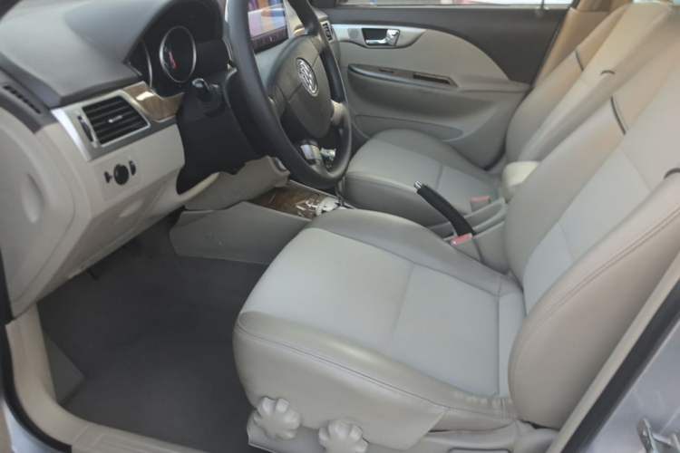 Used Buick Excelle 2015 1.5L Automatic Classic Model Left Front Seat