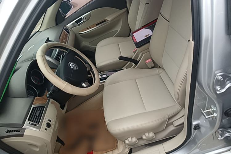 Used Buick Excelle 2015 1.5L Automatic Classic Model Left Front Seat