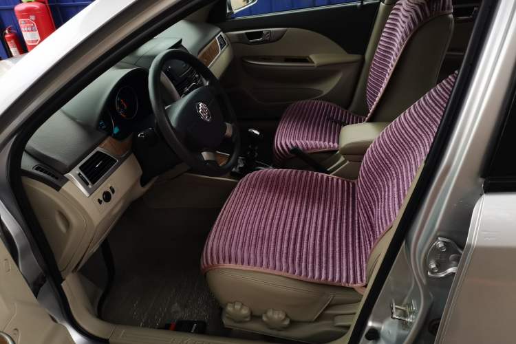 Used Buick Excelle 2015 1.5L Manual Classic Trim Left Front Seat