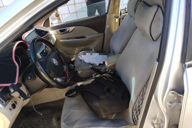 Used Buick Excelle 2015 1.5L Manual Classic Trim Left Front Seat