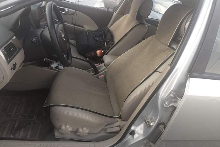 Used Buick Excelle 2015 1.5L Automatic Classic Model Left Front Seat